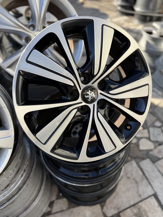 Jantes 17 Originais Citroen; e para Peugeot em 5x108