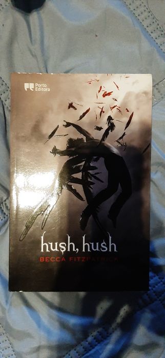 Livros pré-adolescentes e adolescentes