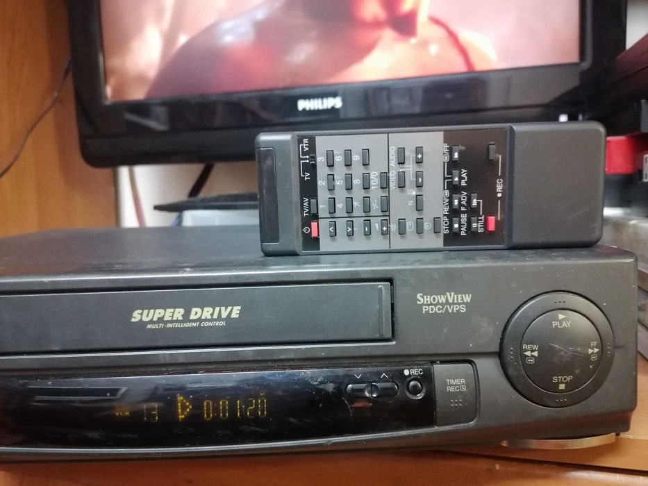 Magnetowid VHS Panasonic NV-HD610EG HI-FI stereo pilot