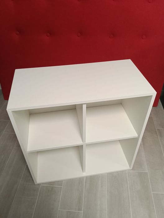 Armário branco c/ 4 compartimentos, Ikea