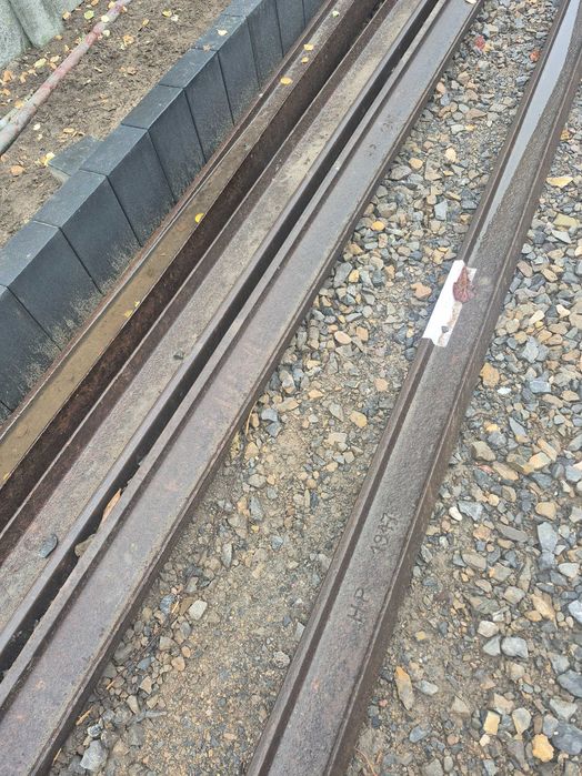 Sprzedam 4 szt  7 metrowych szyn kolejowych