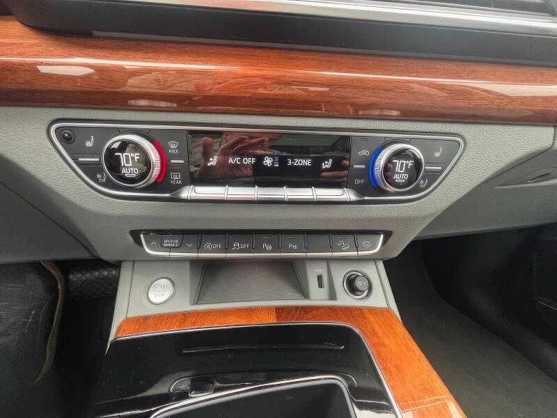 2021 Audi Q5 quattro Prestige 45 TFSI