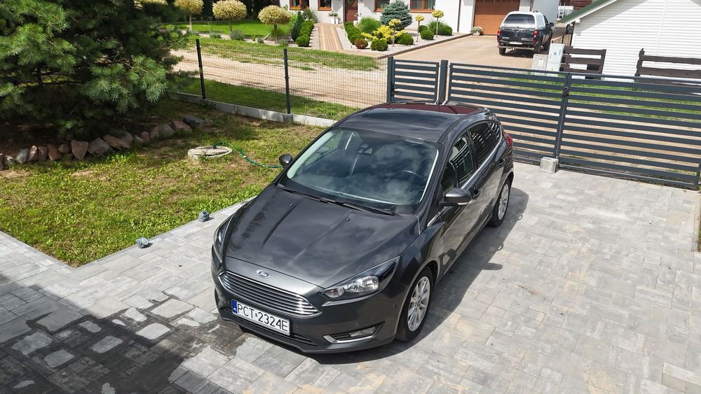 Ford Focus Ford Focus 1.0 Eco boost - Wersja Titanium Premium - bogato wyposażony