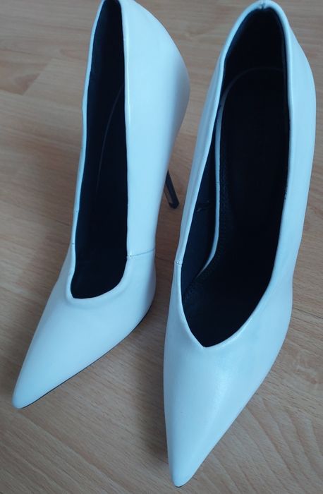 Buty eleganckie 37