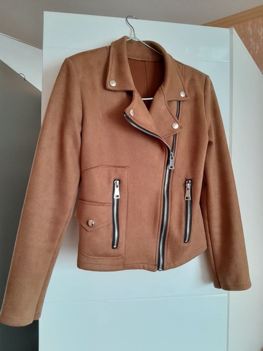 Куртка легенька замш