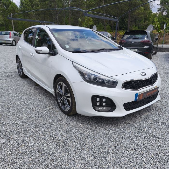 Kia Ceed 1.6crdi 136cv