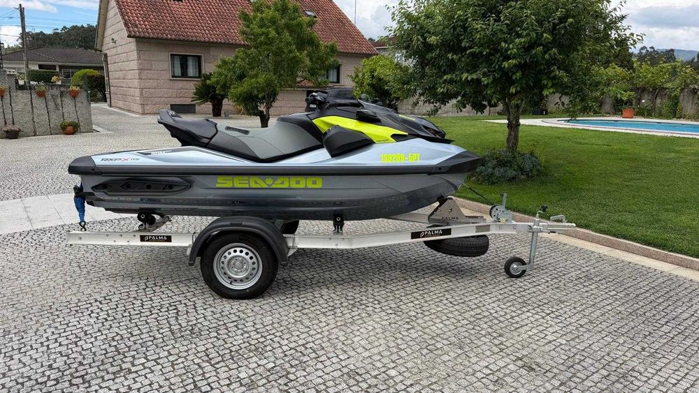 Bombardier RXP X 325