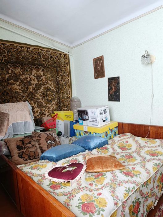 Дворівнева квартира у котеджі по Демократичній