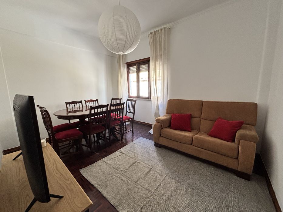 Quarto no centro de Almada