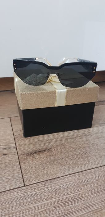 Okulary damskie kolor czarny