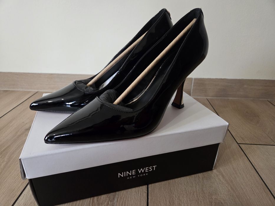 Nowe buty na obcasie