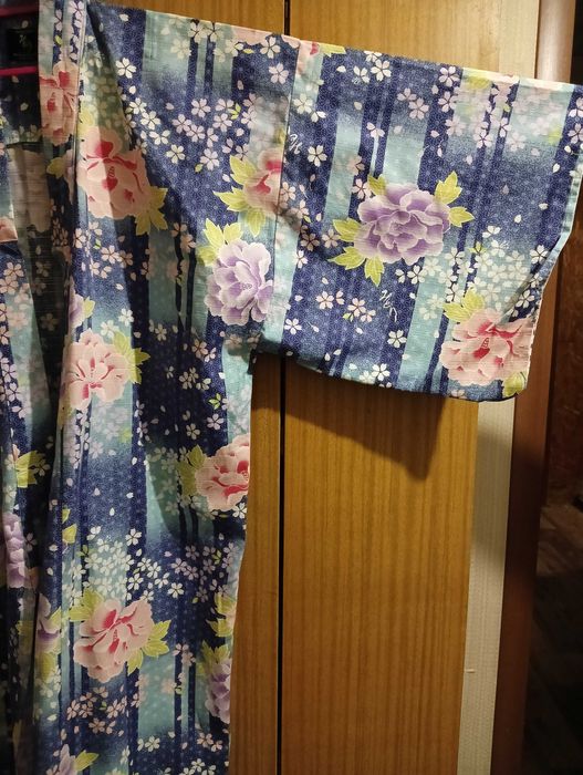 Юката(кімоно) та пояс-обі.Розмiр М. Японiя.