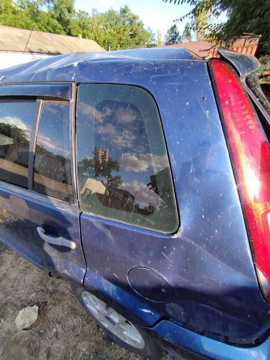 Разбираю форд фьюжн 1.4 бензин