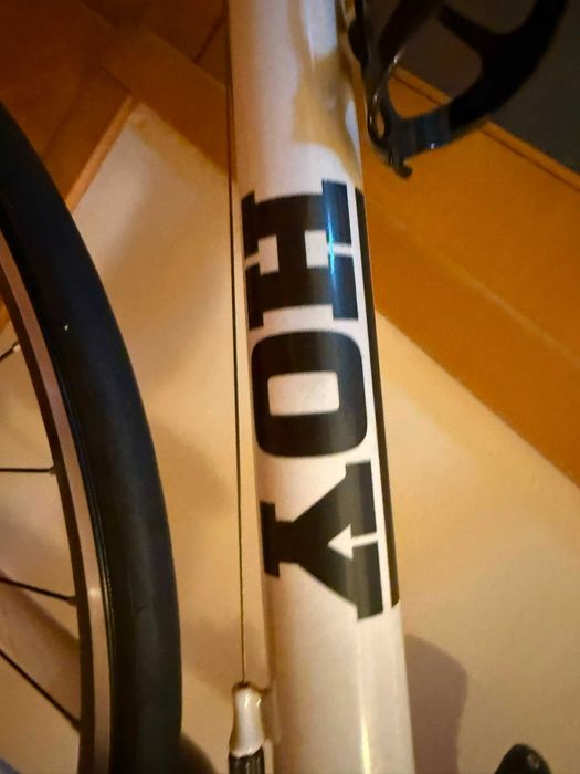 Bicicleta Hoy Sa Calobra .001 branco usado pouco