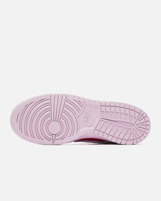 Жіночі кросівки Nike Dunk Low "Valentine's Day" Розміри 36-40