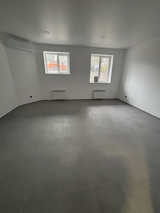 Аренда цокольного нежитлове приміщення 145 кв.м.  в 9ти поверхн.  домі