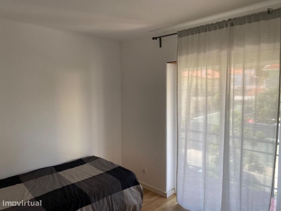 Quarto - localizado em Lisbon