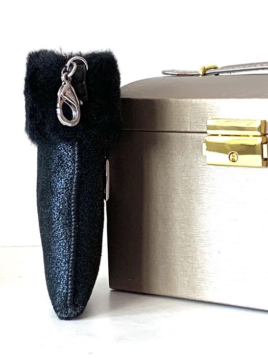 UGG шкіряний чохол для телефону, брелок до сумки оригінал