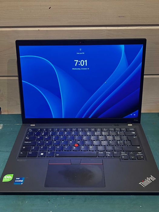 Lenovo ThinkPad P14s Gen 3 | i7 | 32GB RAM | 1TB SSD | NVIDIA T550 | Bateria a 99%
