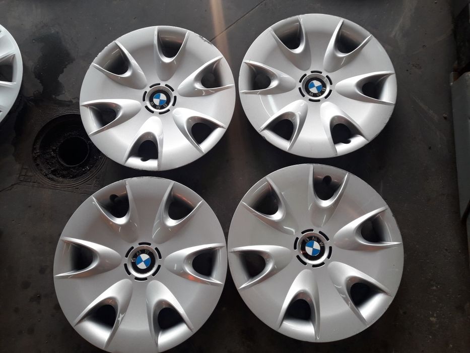 (42) Kołpaki 16" - BMW
