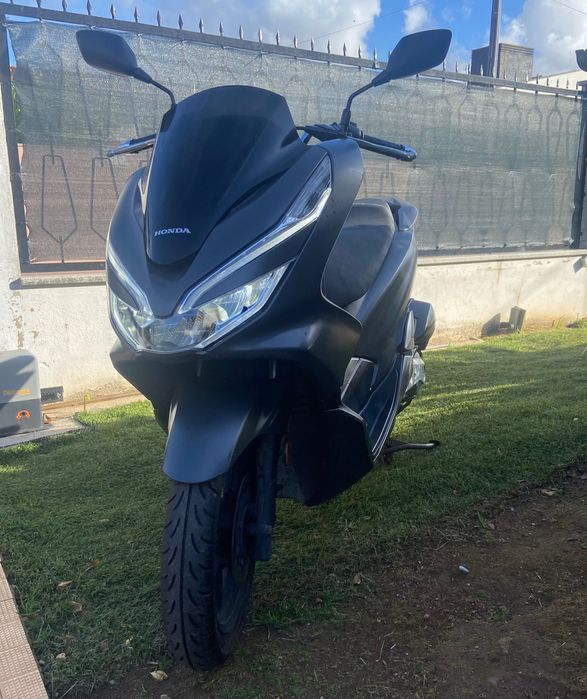 Honda PCX 125cc.
