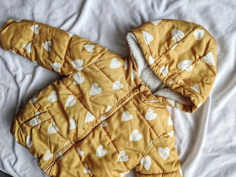 Курточка для дівчинки