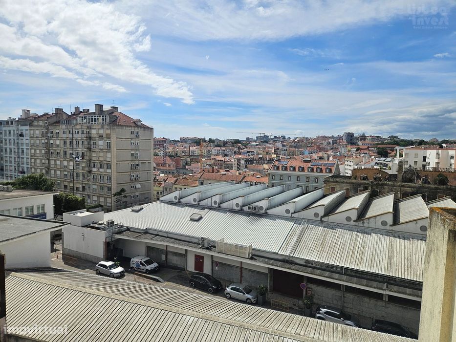 Apartamento T2 Graça para Remodelar