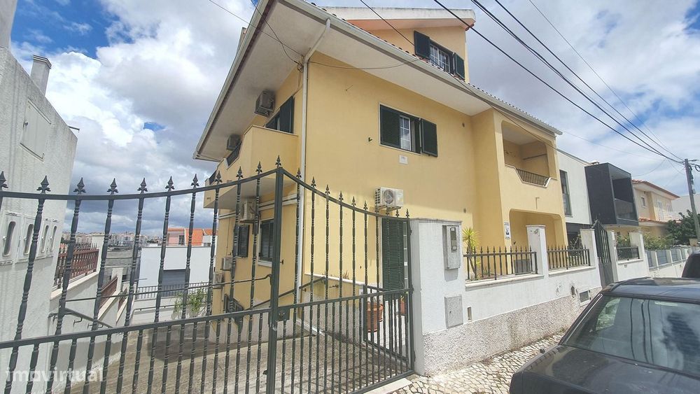 Lar Licenciado e em Funcionamento em Odivelas