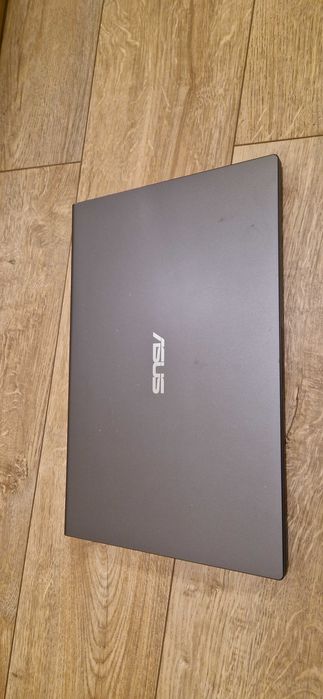 Laptop ASUS X515 - Uszkodzony