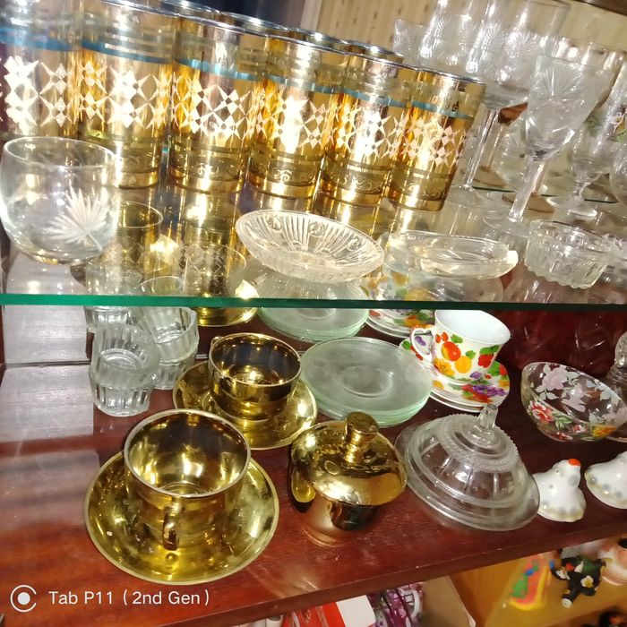 Посуд часів СРСР. Сервізи, стакани, миски, чайники.