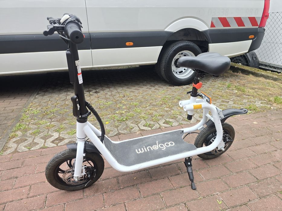 Електросамокат Windgoo B9