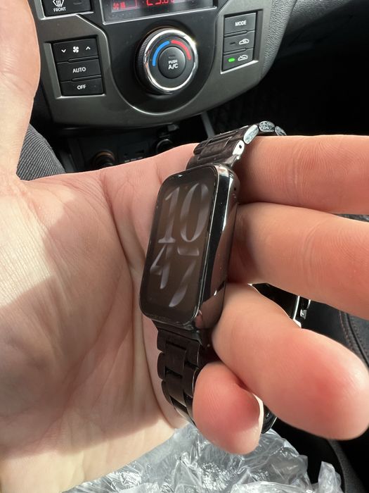 б/у Xiaomi Smart Band 8 Pro