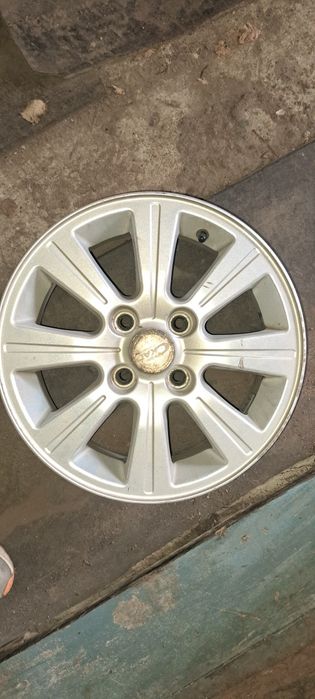 Продам диск R14 4×100