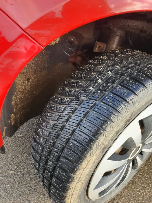 Renault Clio 1.5 dci nowe opony zimowe