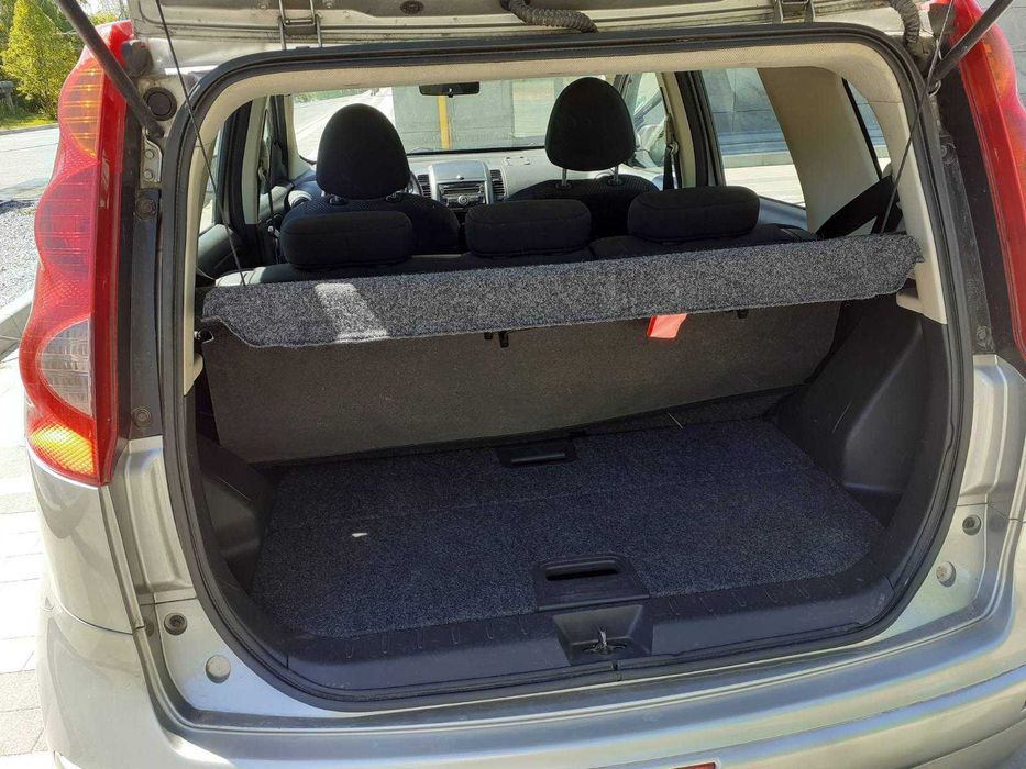 Автомобіль Nissan Note 1.4