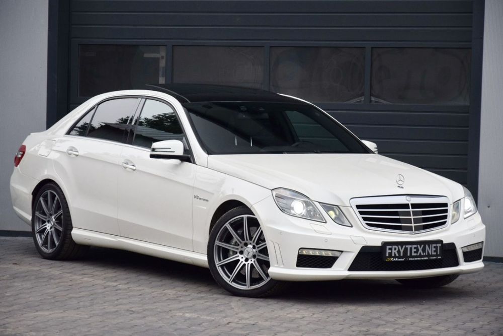 Mercedes-Benz Klasa E E 63 AMG 5.5 V8 (557 KM) * Import Japonia * Niski Przebieg *
