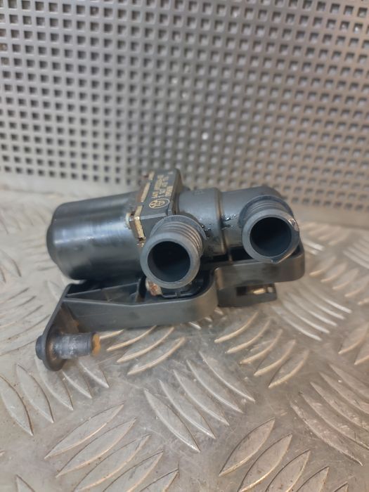 Torneira selenoide Agua Choufagem Bmw Serie 5 E60 E61 Lci