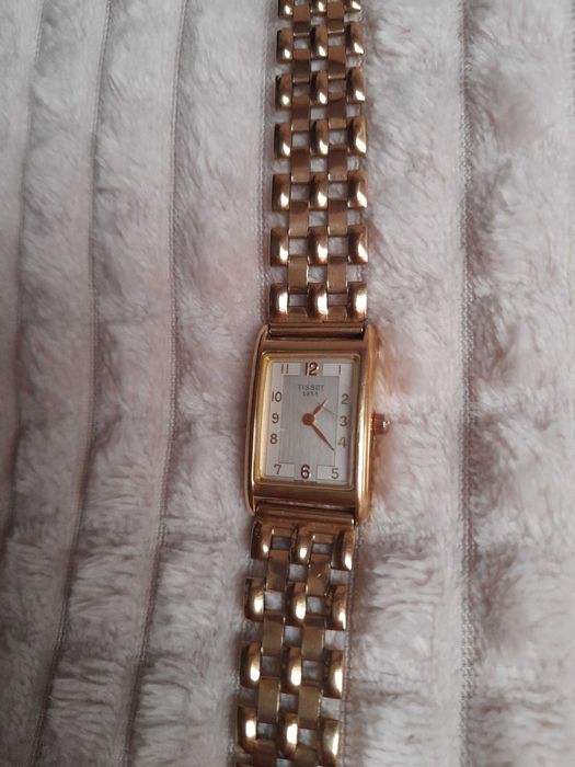 Złoty zegarek Tissot 1853