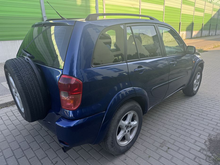 Toyota RAV4 2003r d4d 2.0 II lift