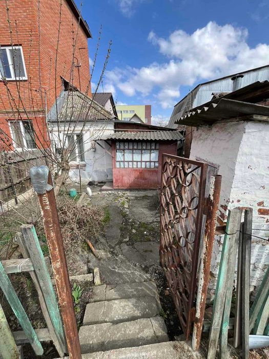 (3) Продам частину будинку р-н Олієжиркомбінату 0756