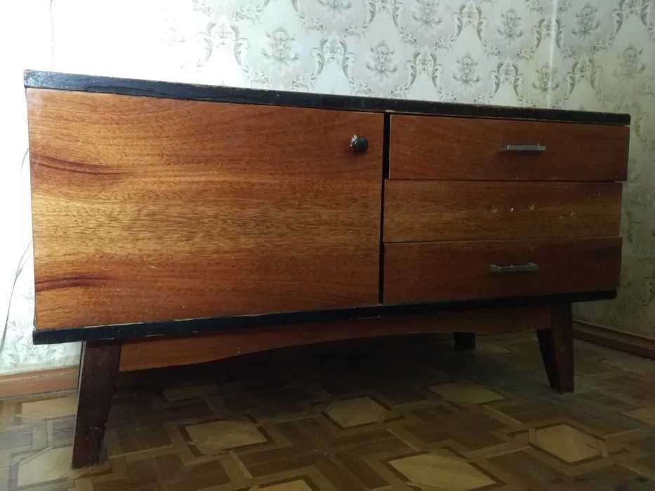 Тумба СРСР лакирована