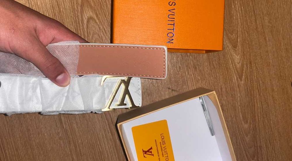 Cinto Louis Vuitton Original – Elegância e Exclusividade