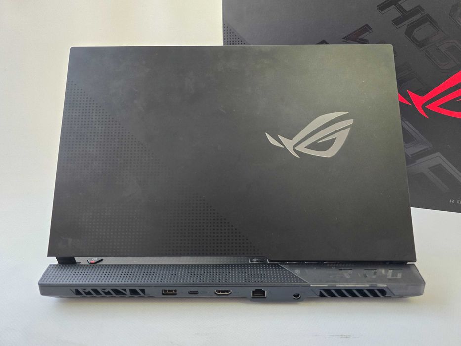 Asus ROG STIX G15 R9 5900HX/RX 6800M 12GB/RAM 32GB/SSD 512GB/IPS 144Hz ...