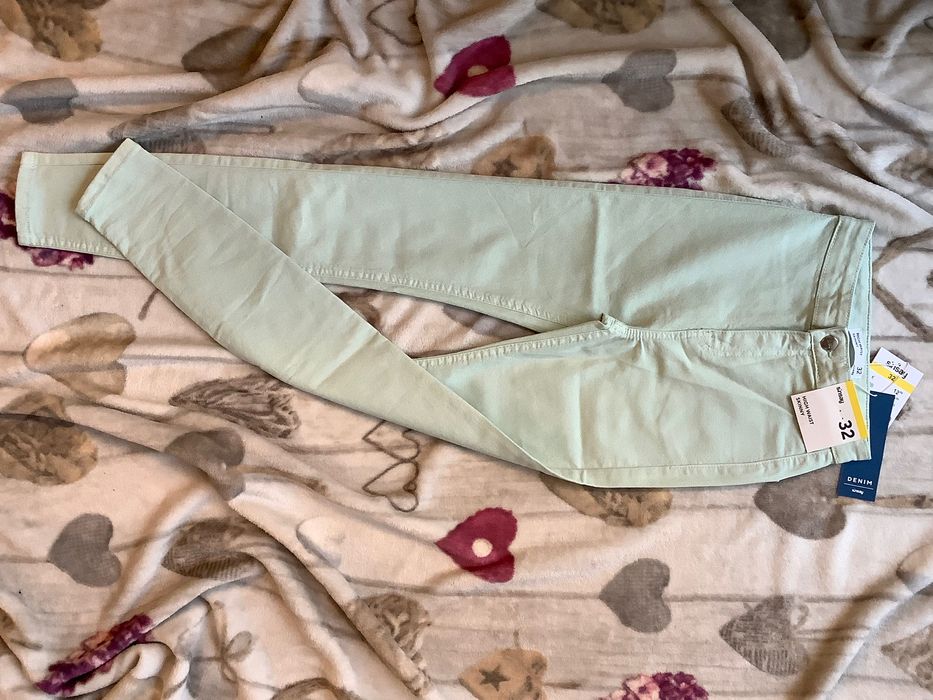 Nowe rurki sinsay rozm 32 seledynowe