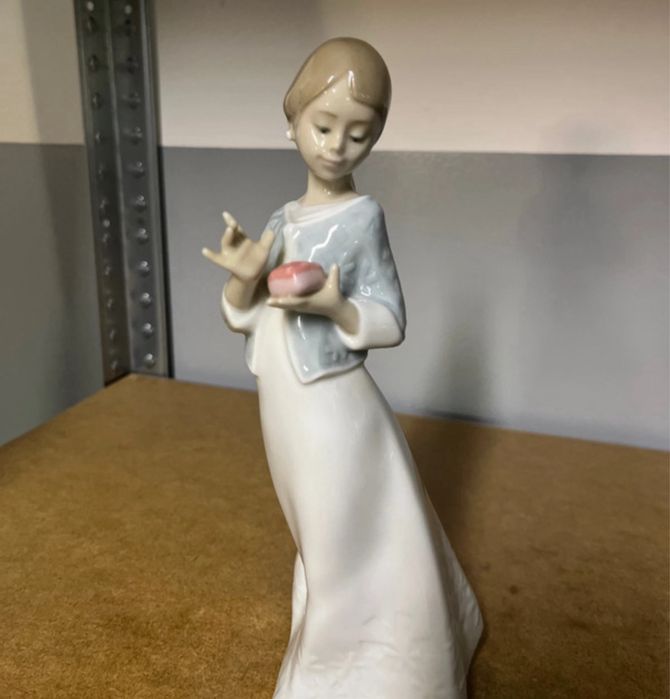 Figurki lladro nao