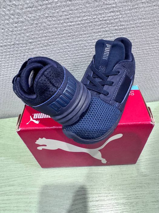 Дитячі кросівки Puma, розмір 24, темно-сині