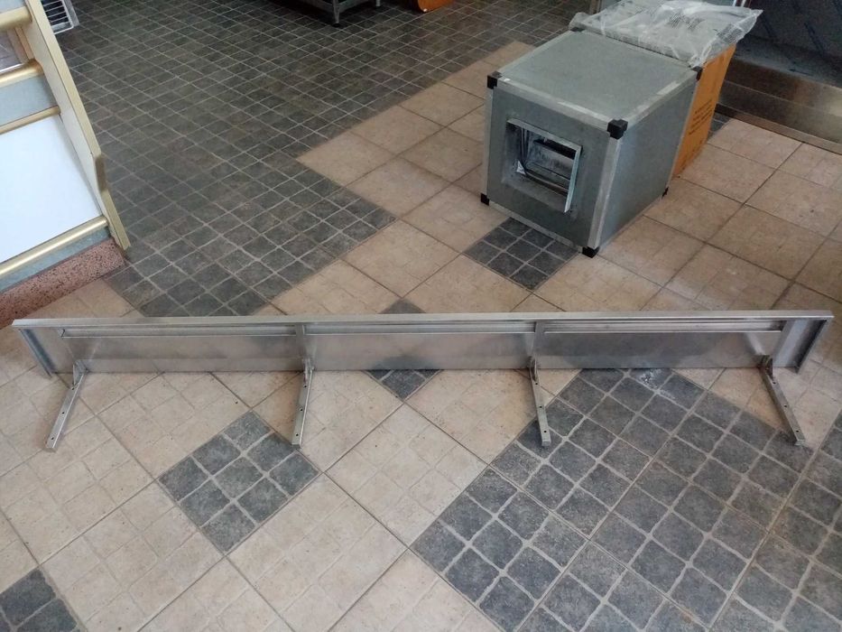 ACM1305 - Prateleira Mural em Inox 2400mm - Usada