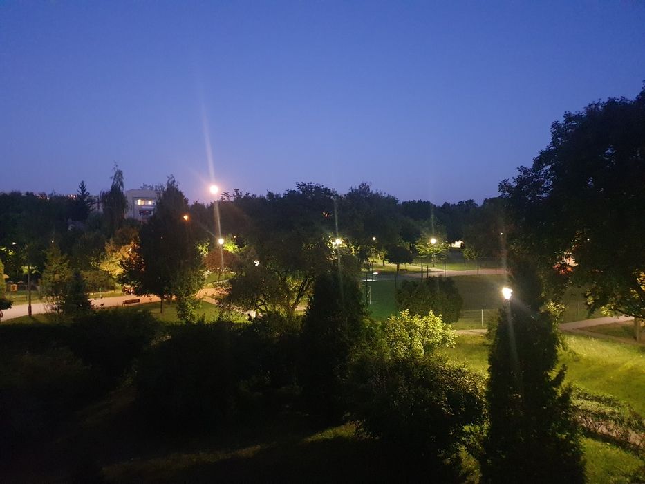 18m2- pokój z loggią- w 2 pokojowym mieszkaniu- ul. Na Błonie 9a