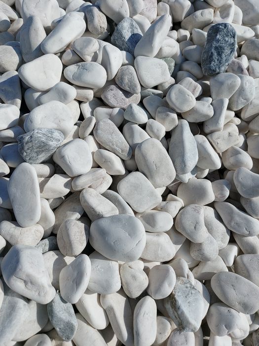 Biały otoczak, multibianco, kamień ogrodowy. Otoczak ozdobny