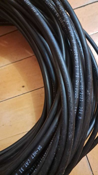 кабель u\utp cat 5e